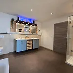 Ferino - Zentral & Ruhig - Glasfaser Wlan & Lan - Privater Parkplatz * Gütersloh