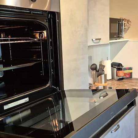 Ferino - Exklusive Lage , Zentral , Ruhig Гютерсло