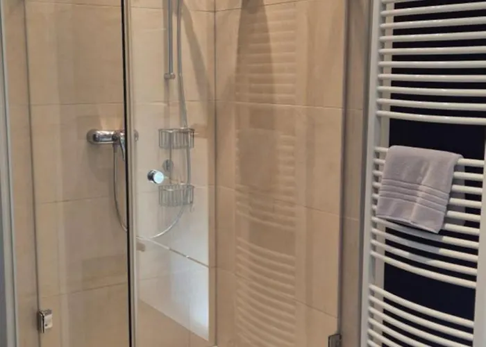 Ferino - Exklusive Lage , Zentral , Ruhig * 居特斯洛