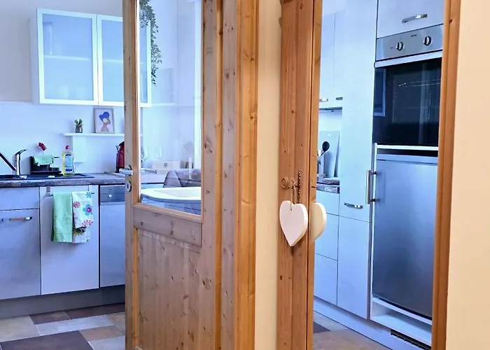 Ferino - Exklusive Lage , Zentral , Ruhig * 居特斯洛